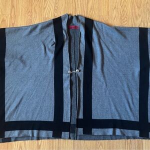 Gray and Black Women’s Sweater